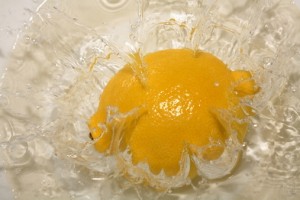 Как правильно мыть лимон
