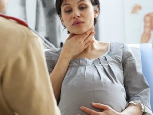 Полоскание горла при беременности
