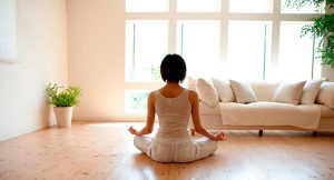 Как научиться медитировать новичкам дома