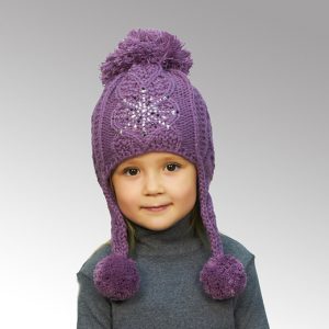 Вязаная шапочка для девочки - спицами на зиму