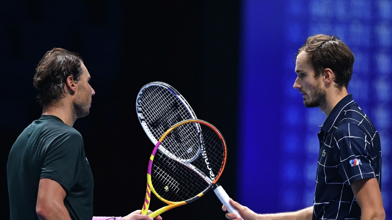 Медведев вышел в финал итогового турнира ATP