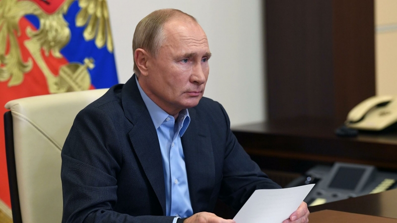 Путин утвердил отсрочку призыва опекунов несовершеннолетних родственников