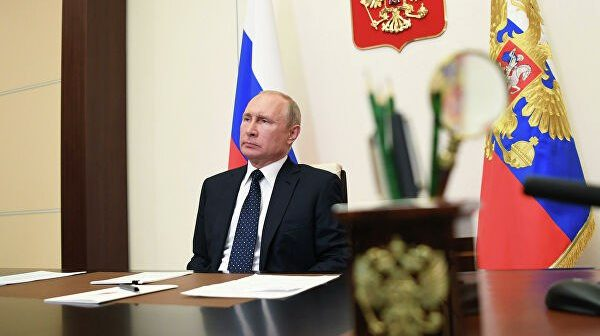 Путин в бункере: болеет, готовится к апокалипсису или не выходит на публику по другой причине?