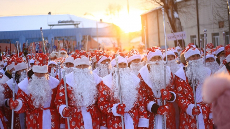 В Калуге в честь открытия новогодней столицы пройдет парад Дедов Морозов