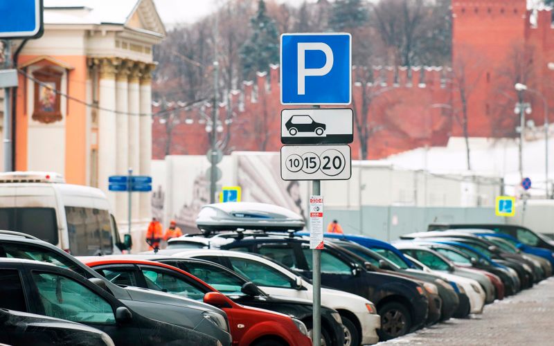 
            Бесплатную парковку для врачей в Москве продлили на 2021 год
        