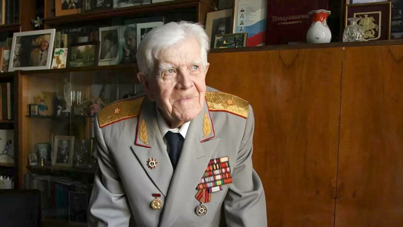 Умер ветеран Великой Отечественной войны, журналист Лев Корзун