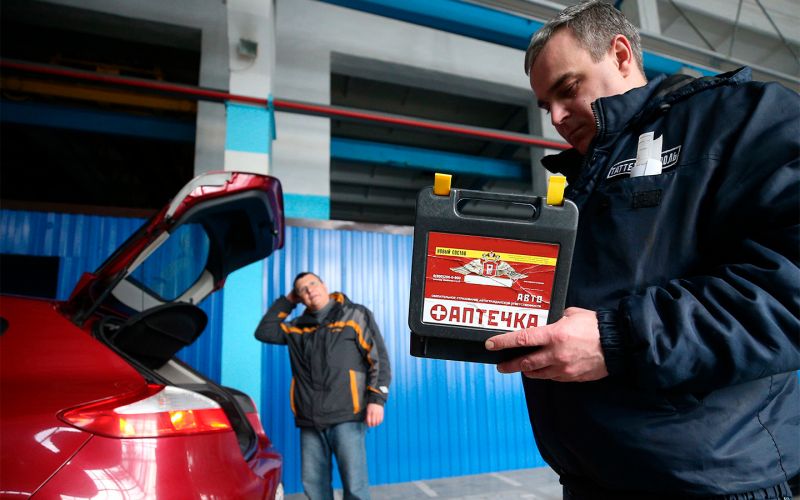 
            В России изменились требования к автомобильным аптечкам
        