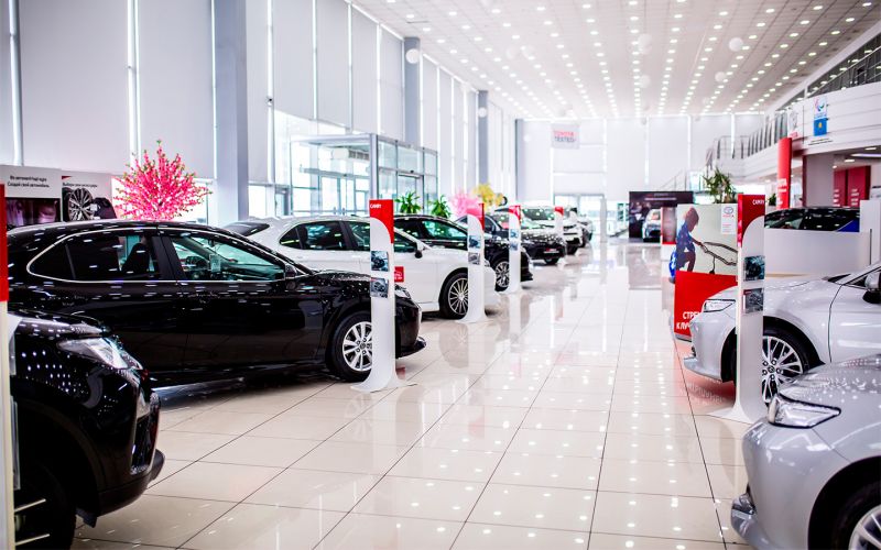 
            Продажи автомобилей в России в новом году ушли в минус
        