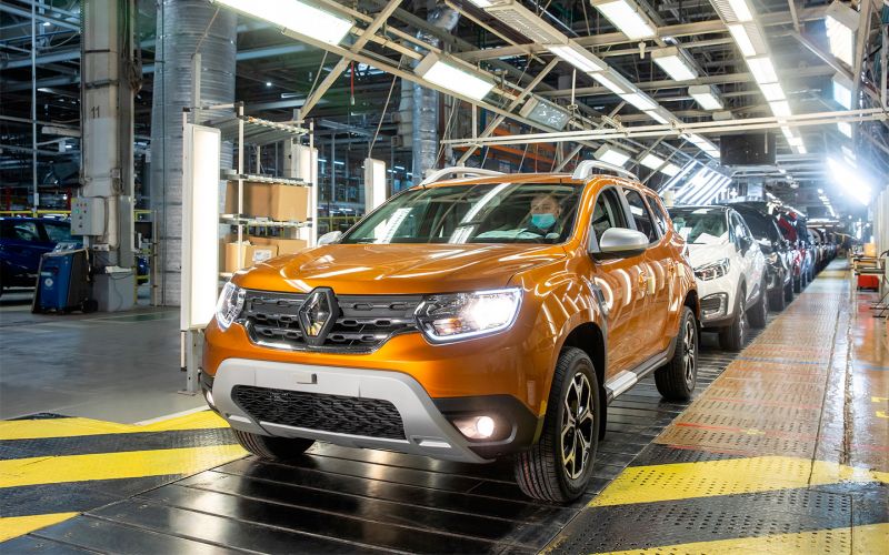 
            Renault назвала российские цены на новый Duster
        