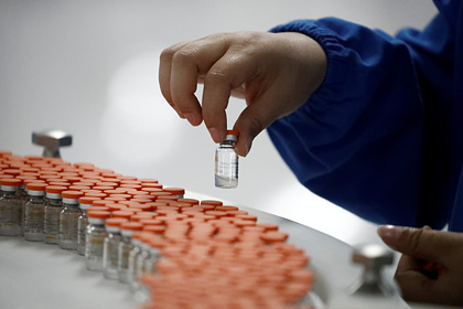 В Китае начали подделывать вакцину от коронавируса