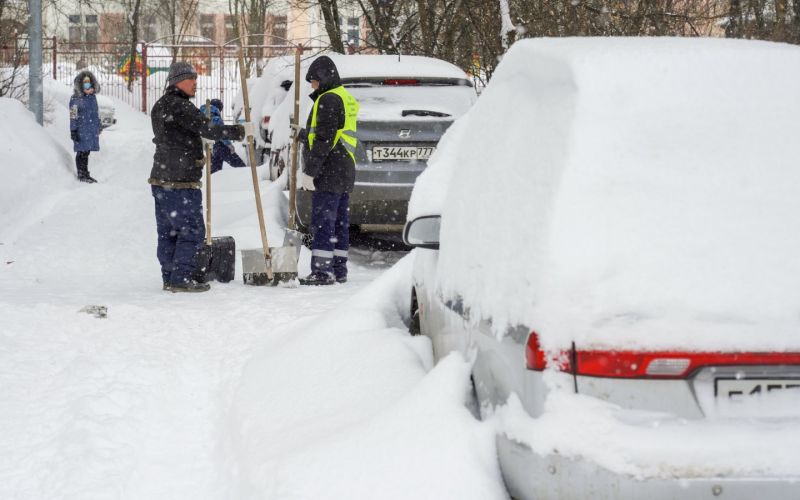 
            Власти Москвы предупредили о перекрытии улиц из-за уборки снега
        