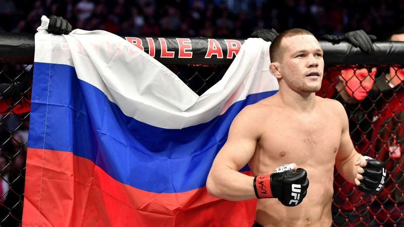 "Яркая битва": Петр Ян проведет защиту титула UFC в бою со Стерлингом