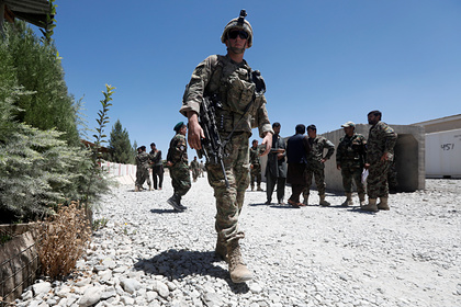 Талибы пригрозили иностранным солдатам атаками
