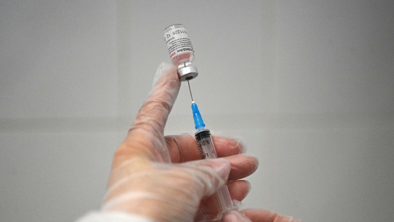 Прививку от COVID-19 сделали 106-летней жительнице Волгоградской области