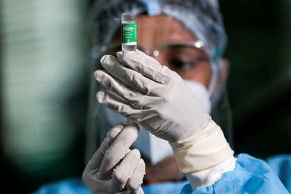 Восемь человек во Франции умерли после прививки AstraZeneca