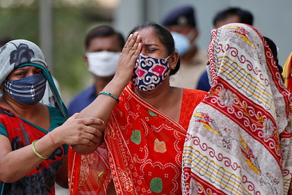 Индийский политик заявил о праве коронавируса на жизнь