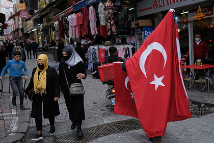 Турция рассказала о сроках возвращения к нормальной жизни