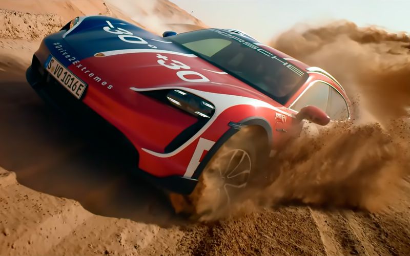 
            Porsche показала на видео внедорожные возможности нового кросс-универсала
        
