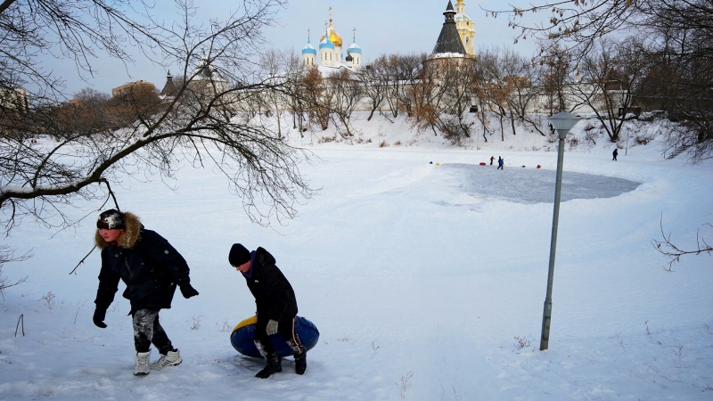 Московским детям разрешили не ходить в школу при температуре от минус 25