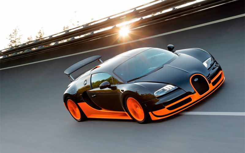 
            Bugatti Veyron: все, что нужно знать о главном гиперкаре 21 века
        