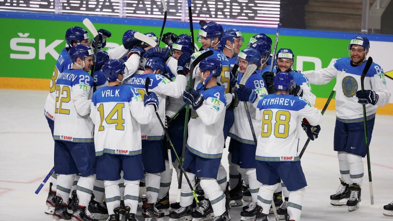 Сборная Казахстана по буллитам обыграла Латвию на чемпионате мира по хоккею