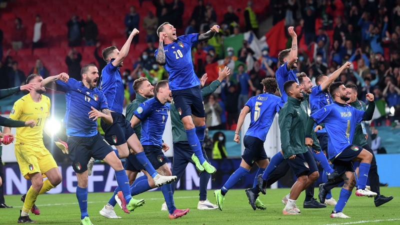 "Испанский стыд": фанаты в шоке от выхода сборной Италии в финал ЕВРО