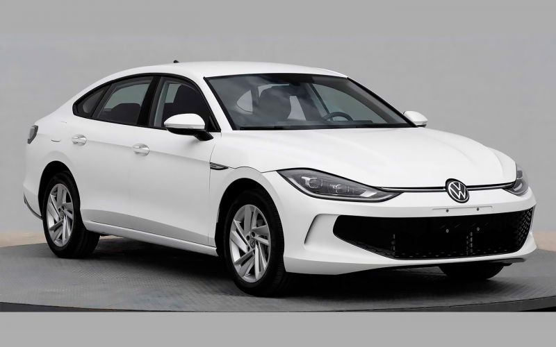 Рассекречен дизайн нового лифтбека Volkswagen
