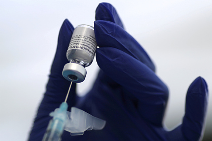 Вакцину Pfizer назвали менее эффективной против индийского штамма коронавируса