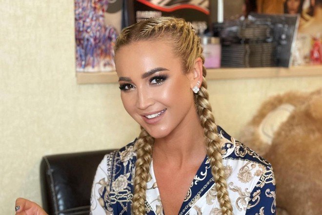 «Дико работоспособна»: Соседов назвал Бузову «русской Мадонной» - NEWS.ru — 14.08.21