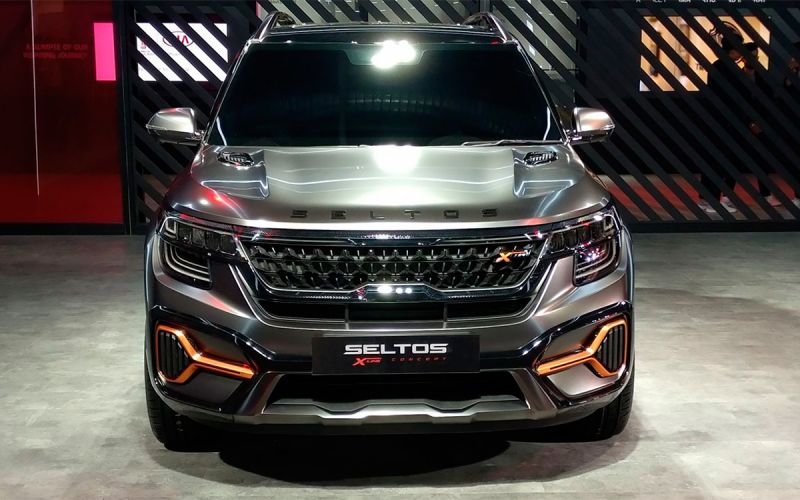 
            Kia анонсировала премьеру нового кроссовера. Видео
        