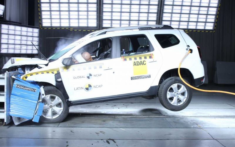 
            Renault Duster провалил латиноамериканский краш-тест. Видео
        