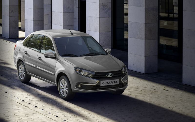 Сколько стоили отечественные машины в 2012 году. Цены из старого журнала