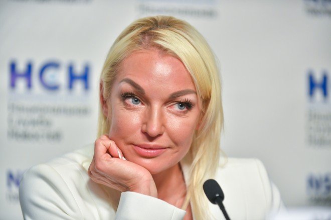 Волочкова рассказала, сложно ли быть певицей в шоу-бизнесе - NEWS.ru — 01.09.21