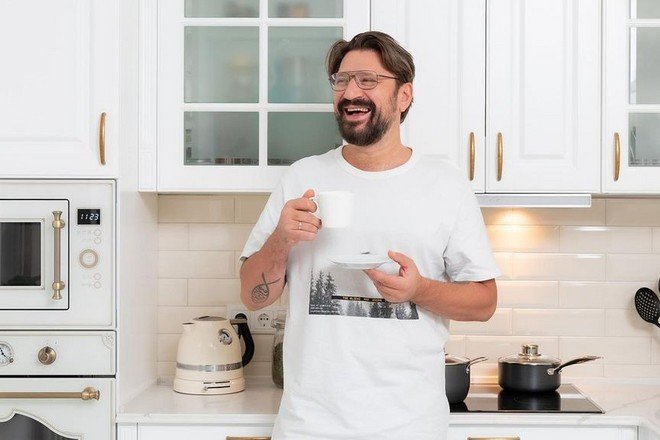 Актёр Логинов признался, что продал свой дом из-за безденежья - NEWS.ru — 19.11.21