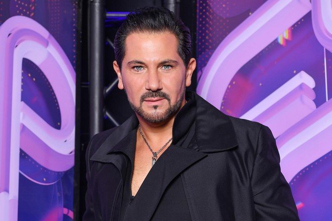 Авраам Руссо ответил «засудившему» его жюри «Суперстара» - NEWS.ru — 28.12.21