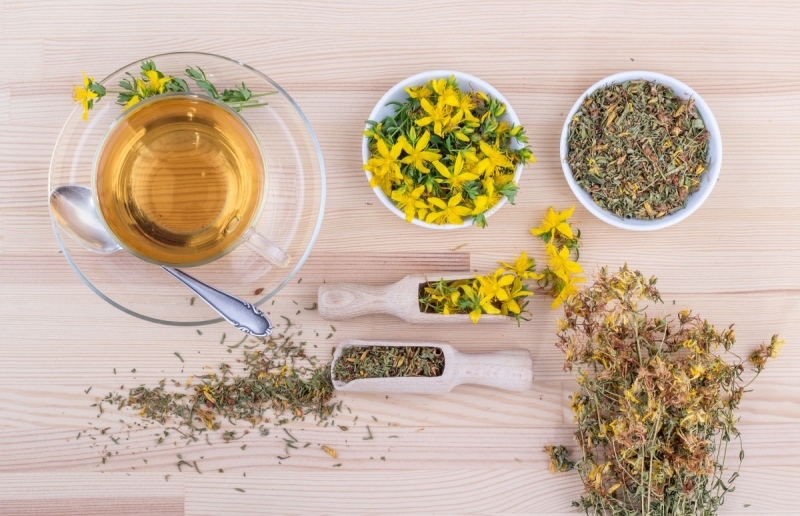 Почему зверобой нельзя принимать без консультации с врачом