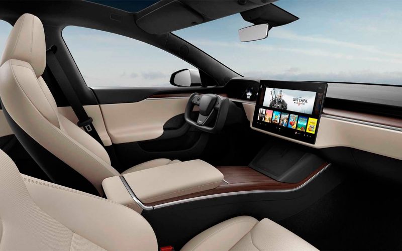 
            Власти США проверят Tesla из-за видеоигр в электрокарах
        