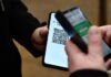 Закон о QR-кодах не коснется детей, заявила Голикова