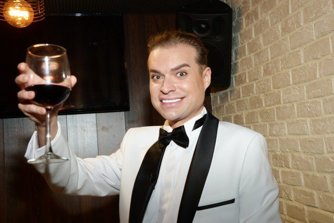 Зашкаливало количество поехавших: Гоген Солнцев об участии в поп-MMA - NEWS.ru — 27.01.22