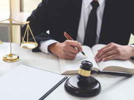 Когда стоит обратиться за юридической консультацией