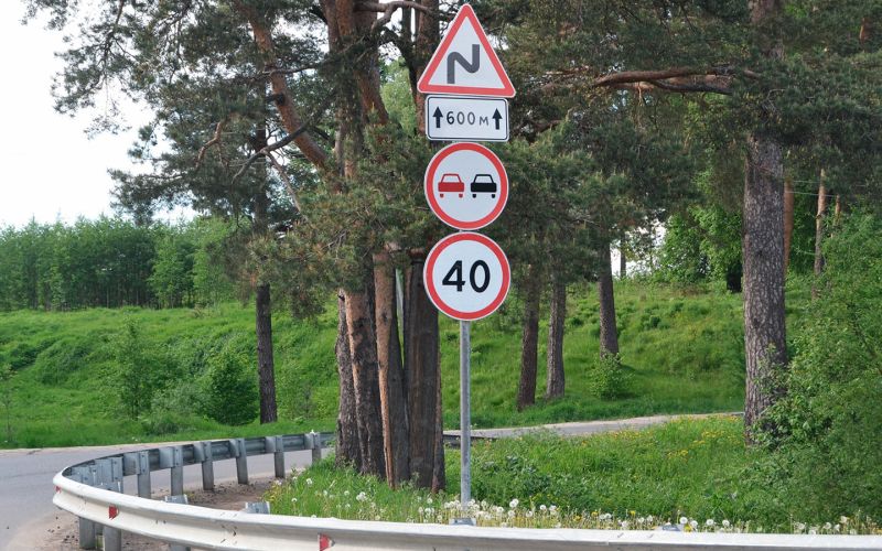 
            Ограниченная видимость: что это, при каких условиях, особенности ПДД
        