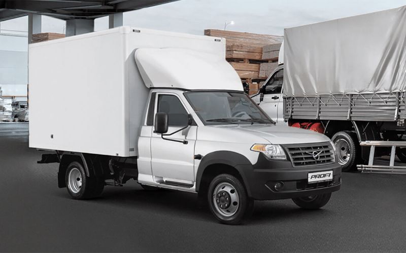 
            УАЗ подарит автомобиль девушке, внедорожник которой унесло в море
        