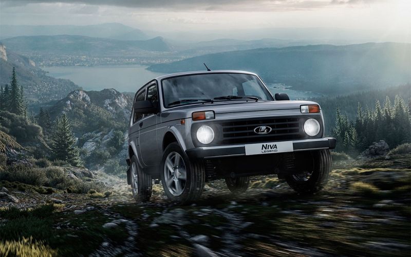 
            АвтоВАЗ назвал цены на «упрощенную» Lada Niva
        