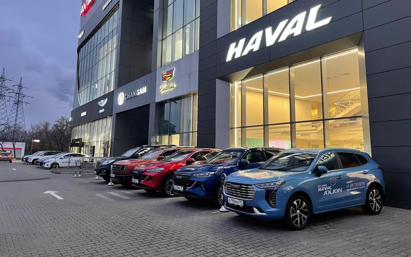
            Автомобили Haval с начала года прибавили в цене до 1 млн руб.
        