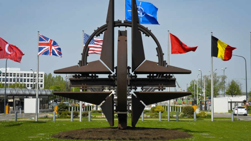 Роспуск НАТО решит конфликт на Украине — The Hill