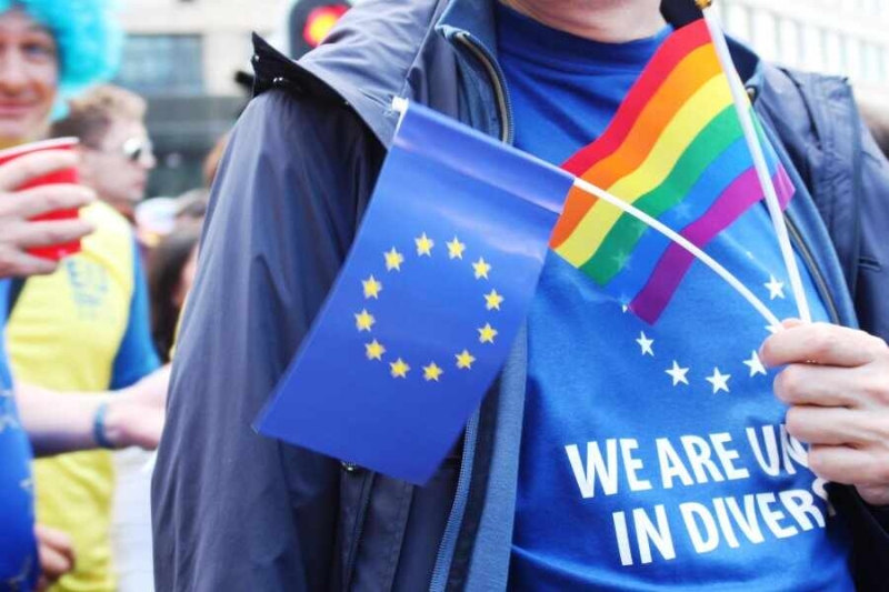 В ЕС выразили сожаление в связи с принятием в РФ законов по ЛГБТ