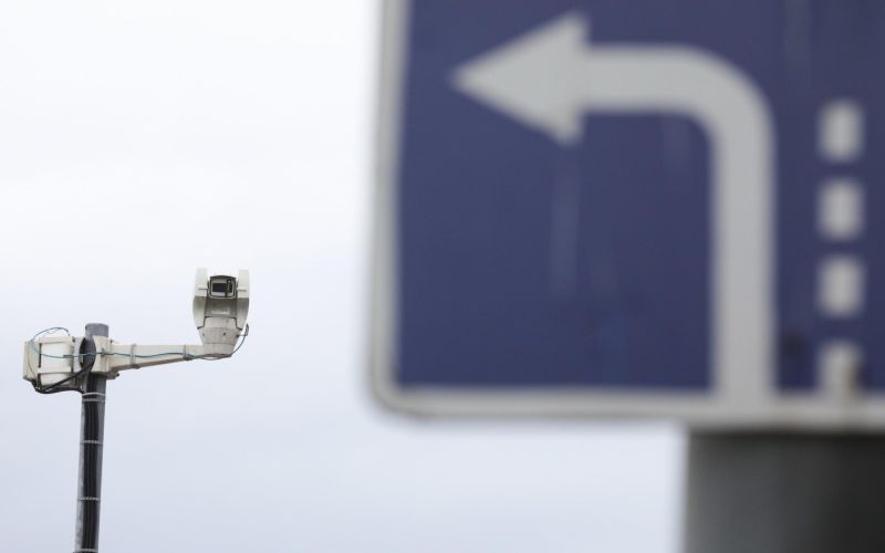 
            Дорожные камеры в Мособласти научили фиксировать новые виды нарушений
        