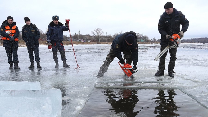 В Омске отказались от крещенских купелей из-за рыхлого льда