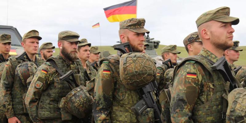 Зеленский довел немецкую армию до упадка, пишут СМИ