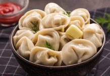 Как правильно варить пельмени?